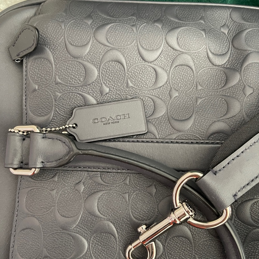 NWT Coach men's duffel handbag with signature navy - Picture 8 of 15